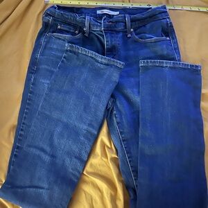 Levi's Straight Leg Women's Jeans in Dark Blue Denim